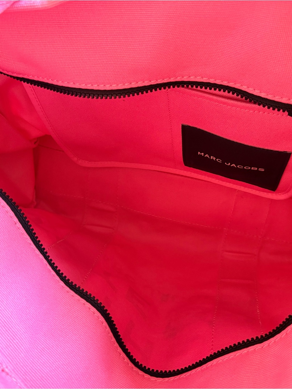 Marc Jacobs Pink Large Canvas Tote Bag with Logo - Picture 4 of 7
